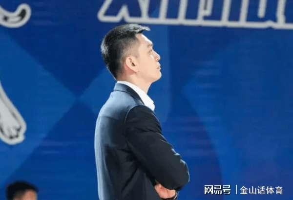 乐鱼-4连败后，杨鸣迎来甜蜜赛程，接下来5场比赛，有3个“软柿子”！